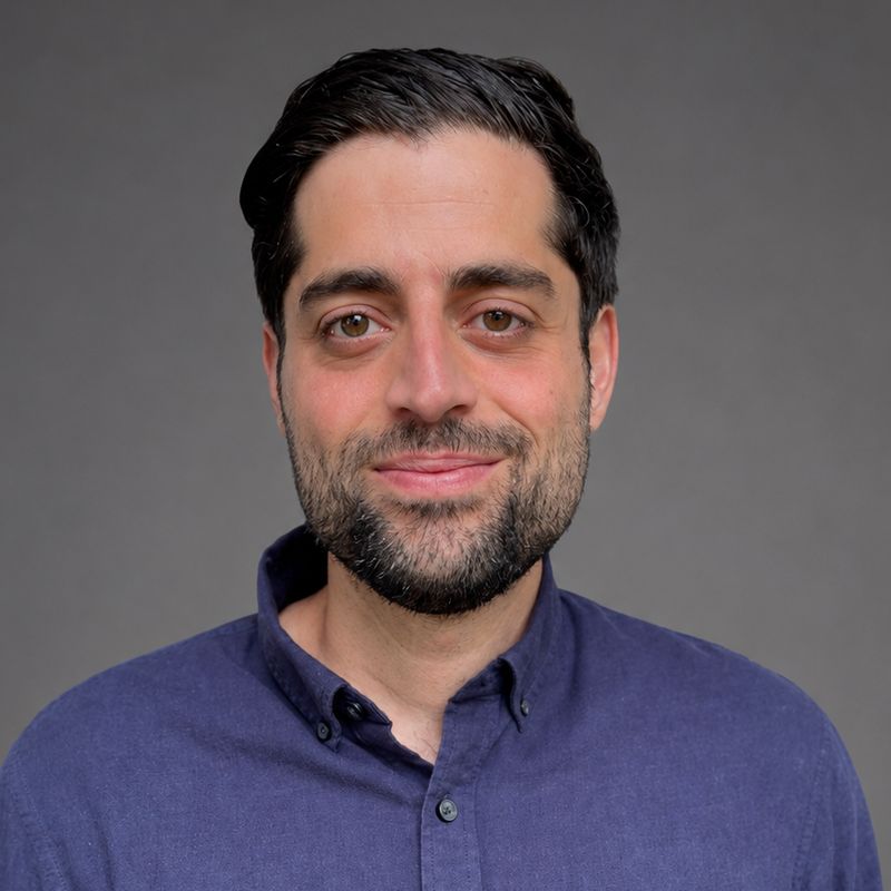 Arash Ghodoosi